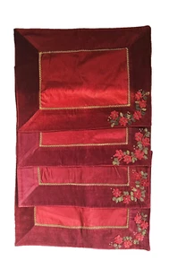 Lot of 4 Burgundy Christmas Velvet Trim w/ Poinsettias Placemats 14"x19" - Picture 1 of 10