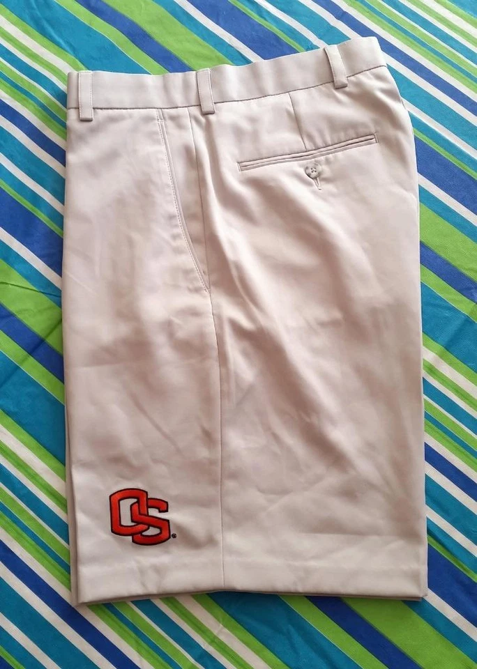Shorts Oxford de golfe NCAA Oregon State Beavers super seco cor pedra tamanho 30 cintura - Imagem 1 de 1