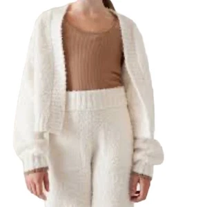 Athleta Girl Soft Cozy Plush Knit "Magnolia White" Open Front Cardigan Sweater - Picture 1 of 8