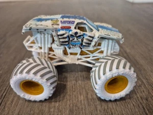 Hot Wheels Monster Jam Truck Gears and Galaxies Max-D 1:64 Die-Cast Spielzeug Mattel - Bild 1 von 7