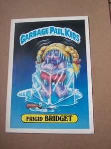 Garbage Pail Kids Giant 1986 serie 1 Frigid Bridget #32 GPK OS1 EX - Imagen 1 de 2