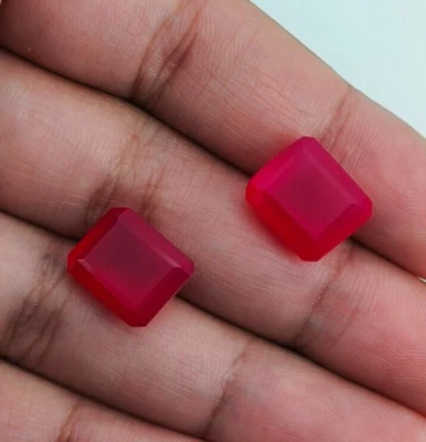 Par combinado de piedras preciosas de ónix rojo talla esmeralda para pendientes elegantes y joyas Foto 1 de 4