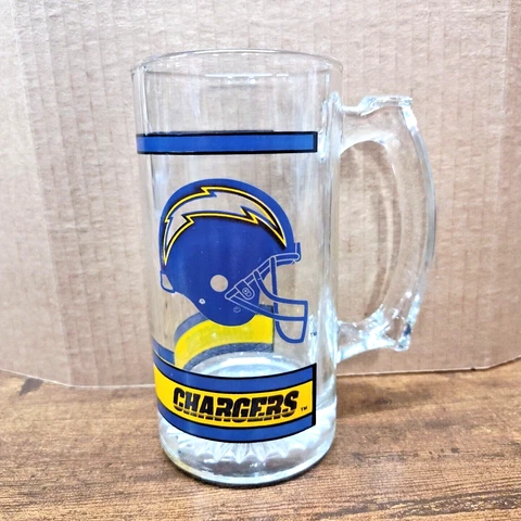 Vintage NFL San Diego Chargers Mug Glass Beer 12 Ounce Los Angeles Chargers Cover