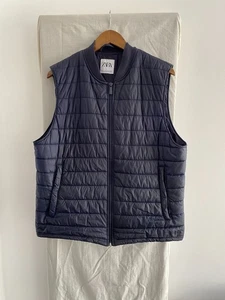 ZARA Navy Padded Gilet Size EUR L - Picture 1 of 5