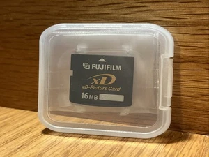 Fujifilm xD Picture Card 16MB MEGABYTE Camera Memory Card With Case (Untested) - Picture 1 of 3