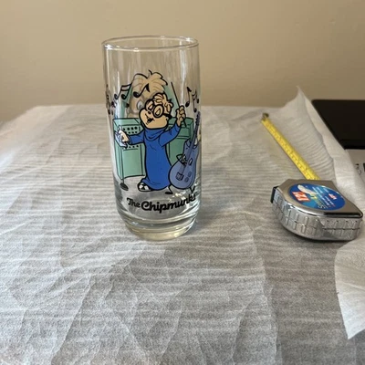 ВИНТАЖНЫЙ ПРОМО-СТАКАН 1985 ALVIN AND THE CHIPMUNKS «SIMON»  - Изображение 1 из 4