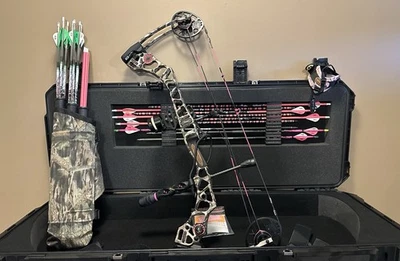 Matthews Avail Ladies Bow Right Hand - Image 1 of 4