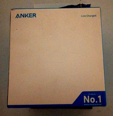 Anker Charging Station 9-in-1 100W USB-C - Image 1 of 3