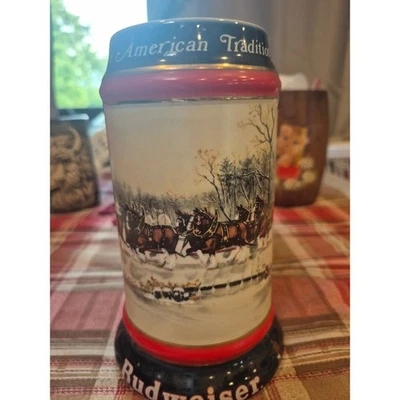 DE COLECCIÓN Edición Limitada 1990 Holiday Budweiser Clydesdales Beer Stein Foto 1 de 4