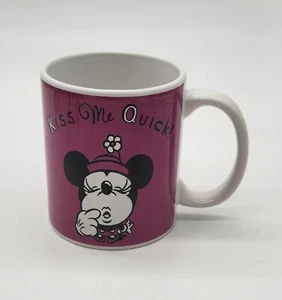 Taza de café Minnie Mouse Disney Kiss Me Quick I'm Waiting Love - Imagen 1 de 6