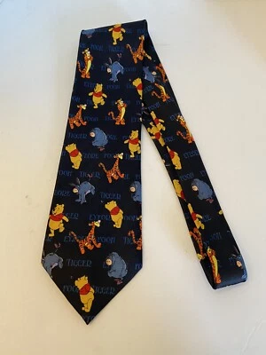 Corbata de cuello Disney Winnie the Pooh Tigger Eeyore de Exquisite Apparel Foto 1 de 4