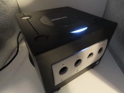 Nintendo Gamecube LED Controller Port Mod - Battery modification and LED MOD - Image 1 of 4