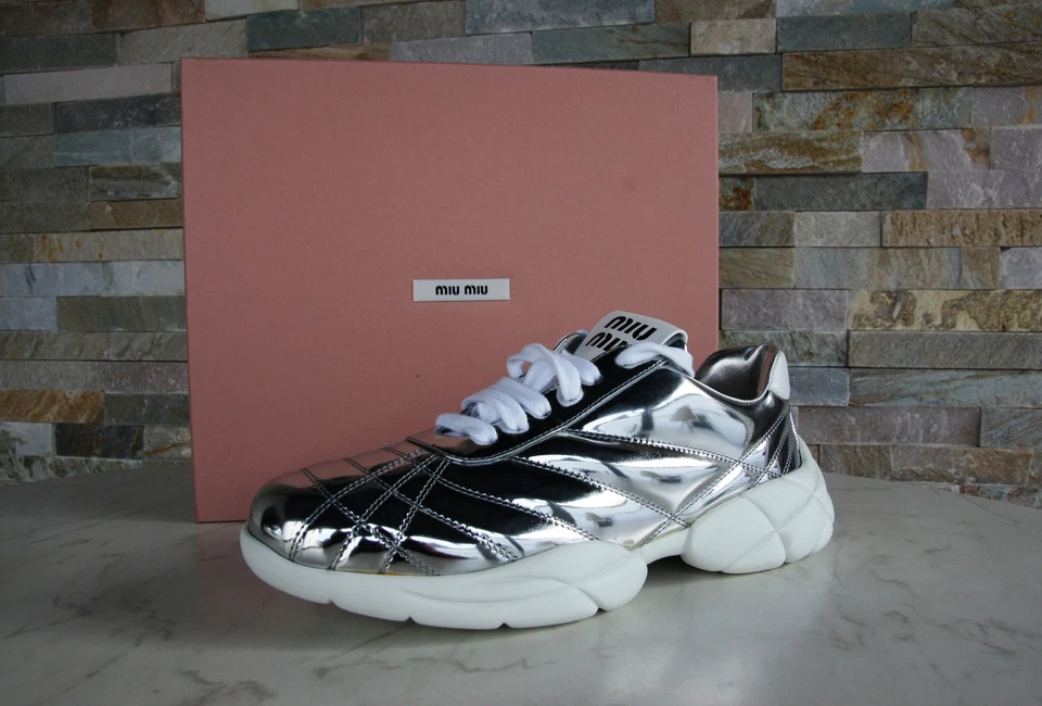 MIU Sneakers Scarpe con Lacci Argento Taglie 37,5 38 39,5 41 Origin. - Immagine 1 di 4