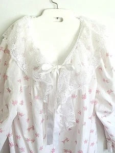 Vintage Danbury Women 1X Nightgown Sleeveless Lightweight White Pink USA Lace - Picture 1 of 9