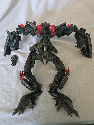 Figura de acción Hasbro Transformers ROTF Voyager Class The Fallen 2009 daños Foto 1 de 2