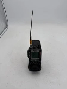 Radio VHF portátil sumergible Cobra Marine MR HH425 negra - Imagen 1 de 8