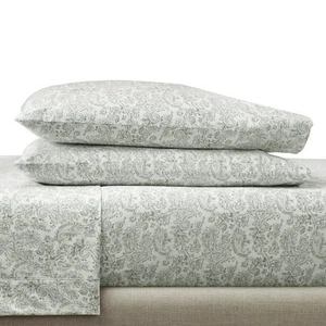 4-Piece 400 Thread Count Paisley 1 Fitted, 1 Flat sheet 2 std/queen Pillowcases. - Picture 1 of 8