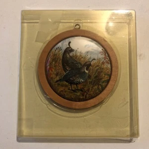 CALIFORNIA PARTRIDGE 1985 4TH IN THE HOLIDAY WILDLIFE SERIES HALLMARK ORNAMENT - Picture 1 of 2