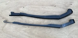 Honda Civic MK8 Windscreen Wiper Arms  - Picture 1 of 11