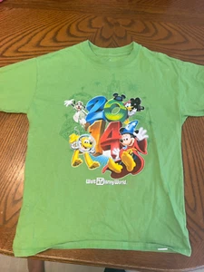 DisneyWorld 2014 green tshirt youth large - Picture 1 of 9