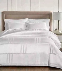 Hotel Collection Structure White Full/Queen Duvet Cover & 2 Shams - Picture 1 of 4