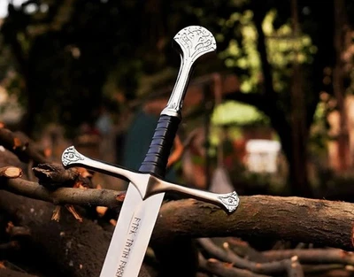 Espada vikinga de acero al carbono forjada a mano espada medieval afilada lista para la batalla Foto 1 de 4