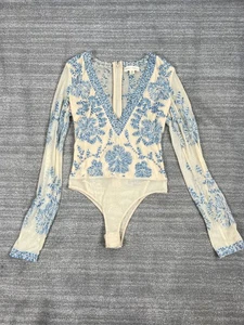 Honey Punch Size XS Beige Mesh Sheer Embroidered V Neck Body Suit NEW - Picture 1 of 8