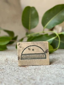 OLD VINTAGE HANDMADE BRASS BRONZE NECKLACE JEWELRY MAKING MOULD STAMP DYE SEAL - Picture 1 of 15