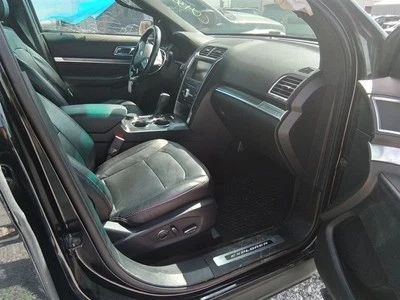 Bolsa de aire inferior derecha para la rodilla del pasajero delantero Ford Explorer 2013-2019 Foto 1 de 4