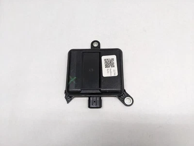 Módulo de radar sensor de punto ciego Mazda CX-5 2017 - 2021 KB8C-67Y30J Foto 1 de 4