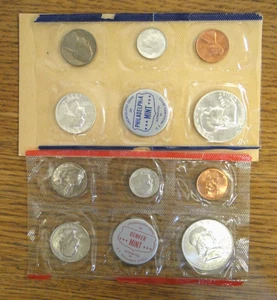1959 UNITED STATE MINT UNCIRCULATED COIN SET WITHOUT ENVELOPE - Picture 1 of 2