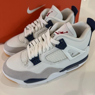 Talla 5-Air Jordan 4 Retro SP Nike SB DR5415-100 Summit Blanco Azul Marino Foto 1 de 4