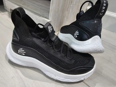 Under Armour Big Boys Girls High Top Sneakers Size 6.5Y - Image 1 of 4