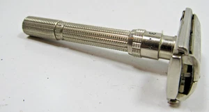 Vintage H2 Gillette Slim Adjustable TTO Safety Razor Nickel Good Condition A3-9 - Picture 1 of 7