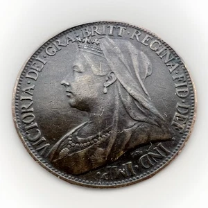 Great Britain 1 Farthing 1898  Victoria Queen KM#753 2.79gr A093 - Picture 1 of 2