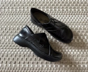 NAOT Black Leather Side Zip Loafers Comfort Shoes 39 / 8 - Picture 1 of 12