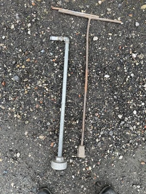 3/4" HYDRANTENSTÄNDERROHR & SCHLÜSSEL  - Bild 1 von 3