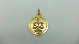Colgante/Dije Signo del Zodiaco ""The Balance"" Oro Amarillo 18K De Colección Alrededor de 1960 - Imagen 1 de 1
