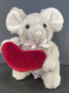 HTF Russ Berrie Nibbly Mouse Plush With Velvet Red Heart Rare Stuffed Animal - Picture 1 of 10