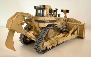 Topadora tipo oruga 1:50 Caterpillar D11R "máquinas en el trabajo" 55179 - Imagen 1 de 6