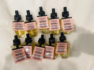 New Sealed Bath & Body Works Cranberry Gala Apple Wallflowers Refill Bulbs x 10 - Picture 1 of 2