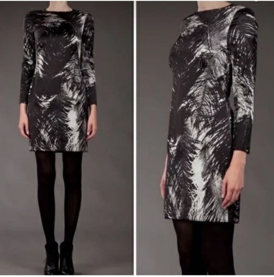 Alexander McQueen Women's Silk Cream And Black Printed Dress  Size 38 - Image 1 of 4