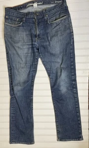 Eddie Bauer Straight Leg Jeans Men's 33x32 Specially Dyed Denim - Picture 1 of 7