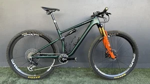 Bike has been STOLEN. Please keep an eye out for it. - Picture 1 of 11
