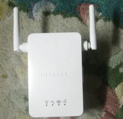 Netgear WN3000RP Universal WiFi Range Extender Extend wireless network coverage - Image 1 of 3