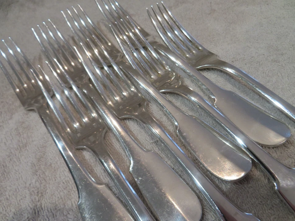 8 tenedores de cena franceses chapados en plata Christofle Cluny 20,7 cm vintage 2000 Foto 1 de 4