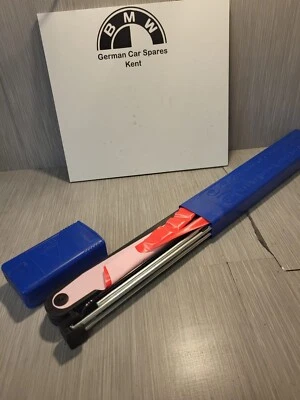 BMW E46 COUPE/SALOON WARNING TRIANGLE - Image 1 of 2