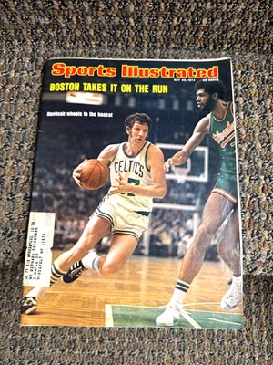 Sports Illustrated May 20 1974 Bosoton's Havlicek Wheels To The Basket  Foto 1 de 3