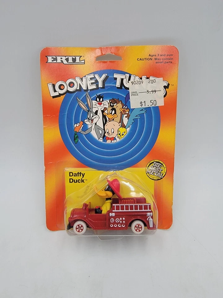 1989 Ertl Looney Tunes Diecast Daffy Duck Fire Truck O7