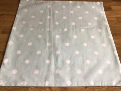 "Funda de cojín de 16"" hecha con Cath Kidston manchas grandes en tela ligera de huevo de pato nueva" Foto 1 de 4